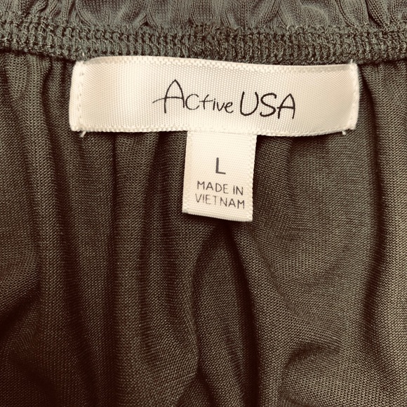 Top - Picture 2 of 8